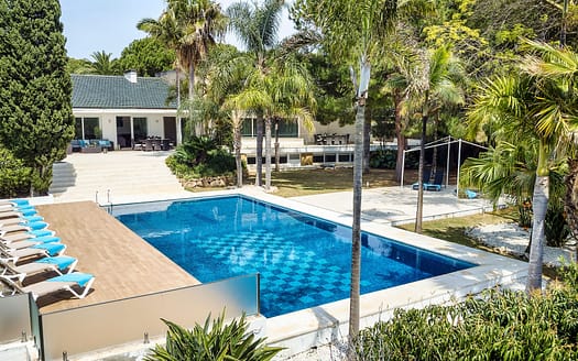 Villa Anna contemporary villa with coastline views in Las Chapas.